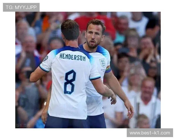 凯恩与卢卡库在禁区触球频率下沉与射门转化上形成分散趋势