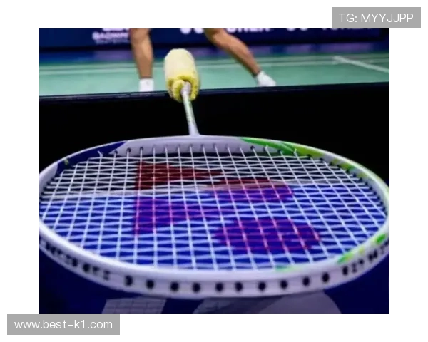 安赛龙训练间隙就像顶流明星，豪车掉头都比普通人上班还频繁！