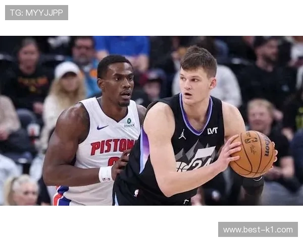 沃克·凯斯勒利用高位挡拆拉开空间提升团队篮板贡献