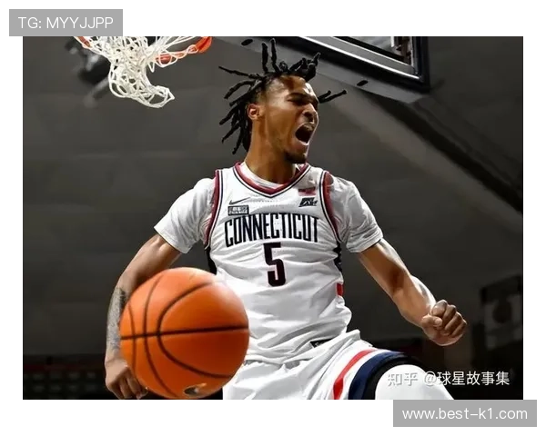 斯蒂芬·卡斯尔三分突破效率提升明显拉开对手防线