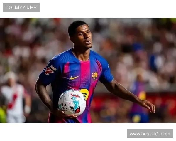 拉什福德本赛季高速前插撕防线，对比同期锋线射门效率显著提升